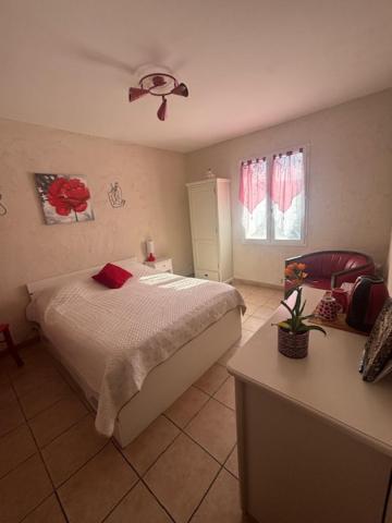 Chambre D Hotes En Provence, Au Pied Du Luberon, Les Coquelicots La Tour-d'Aigues Экстерьер фото